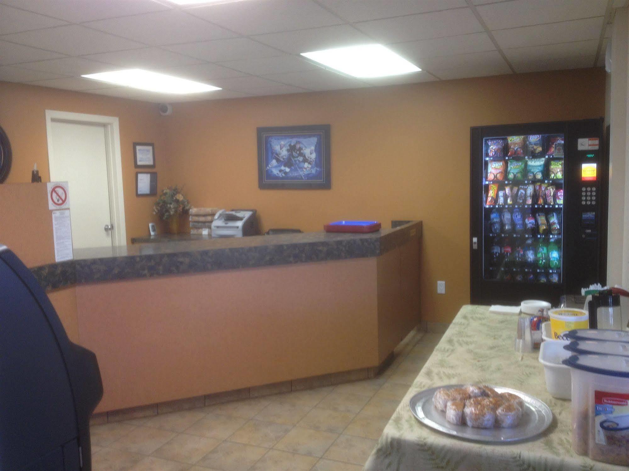 Eastglen Inn Edmonton Luaran gambar