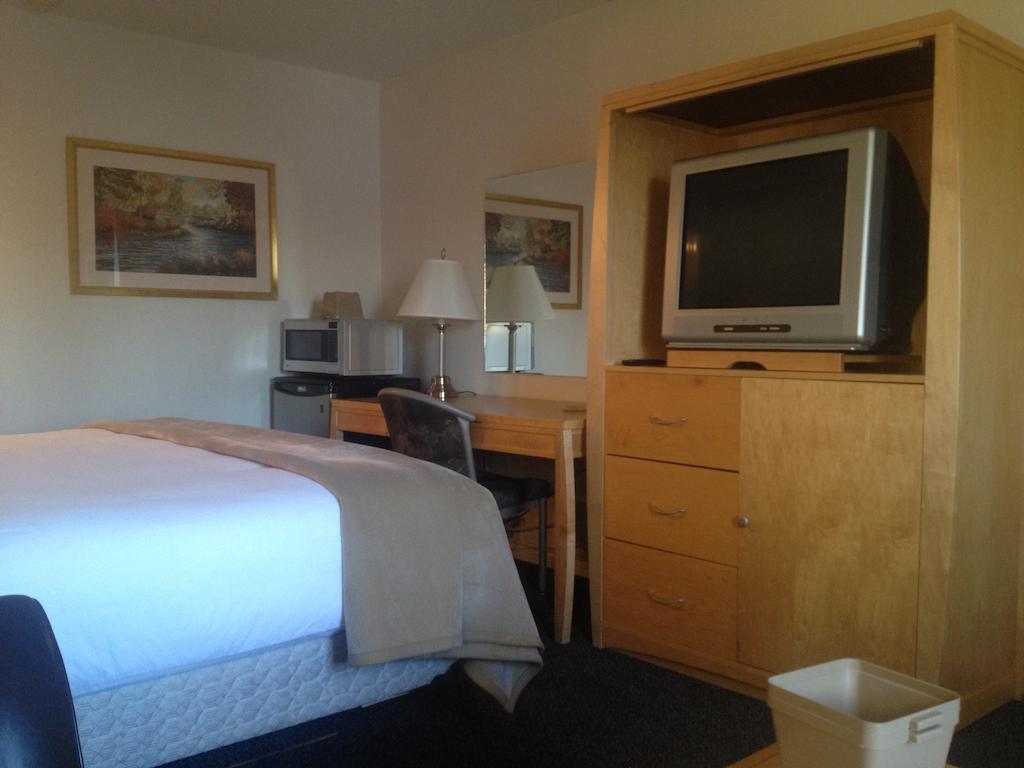 Eastglen Inn Edmonton Luaran gambar