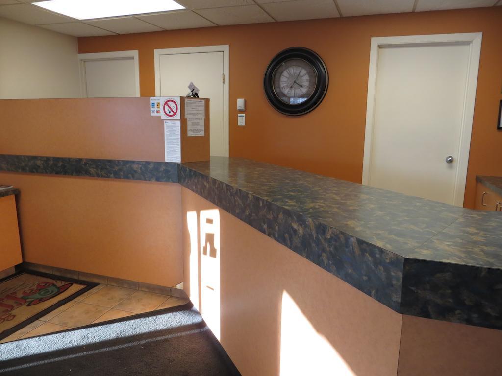 Eastglen Inn Edmonton Luaran gambar